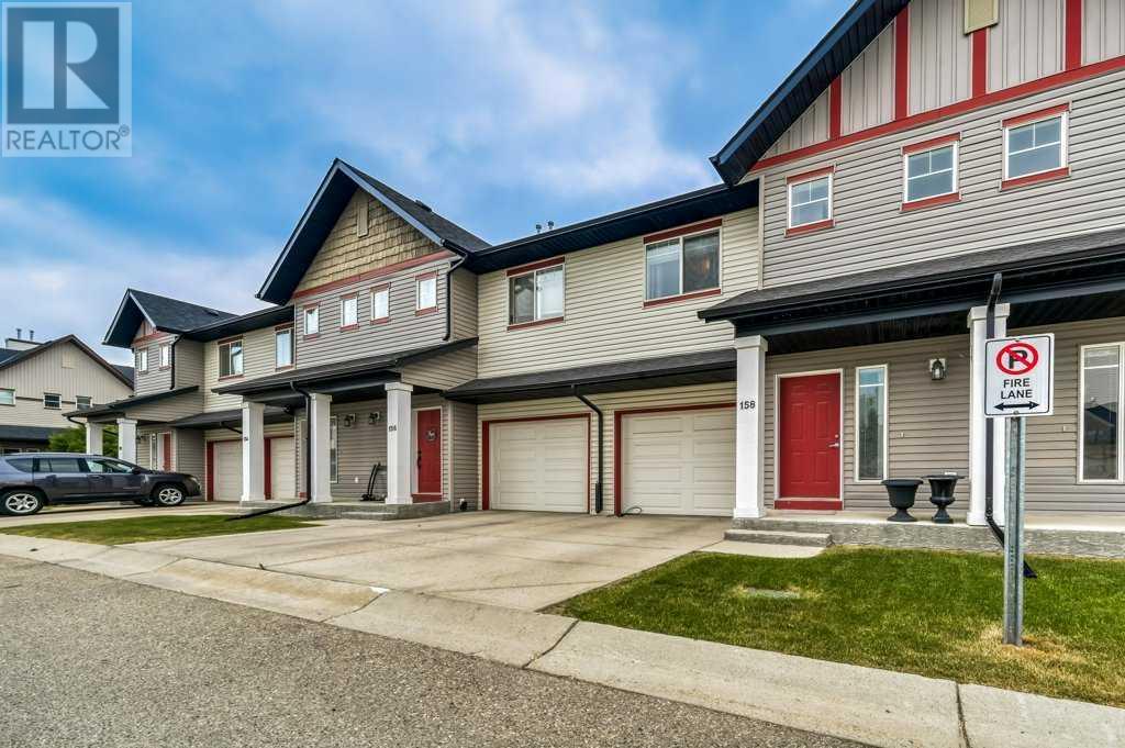 158 Everridge Gardens SW, Calgary, Alberta