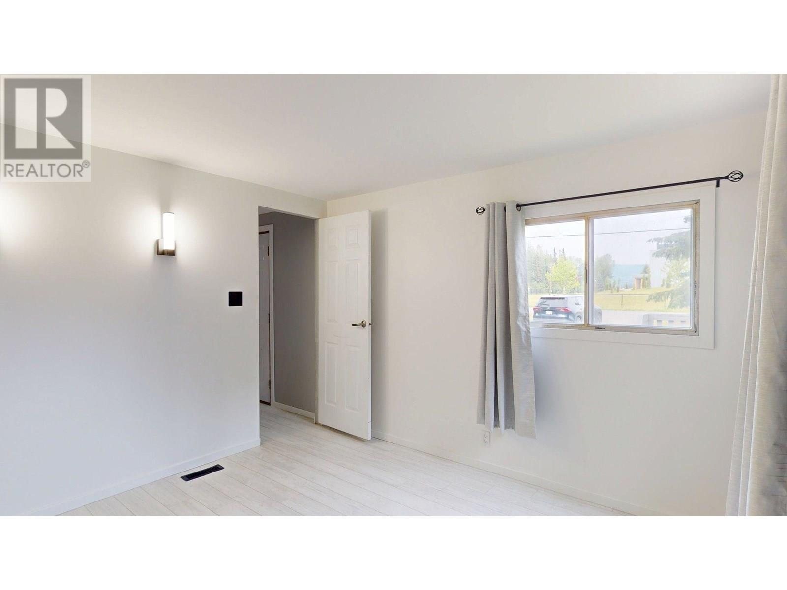 909 MOUNTAIN ASH ROAD, Quesnel