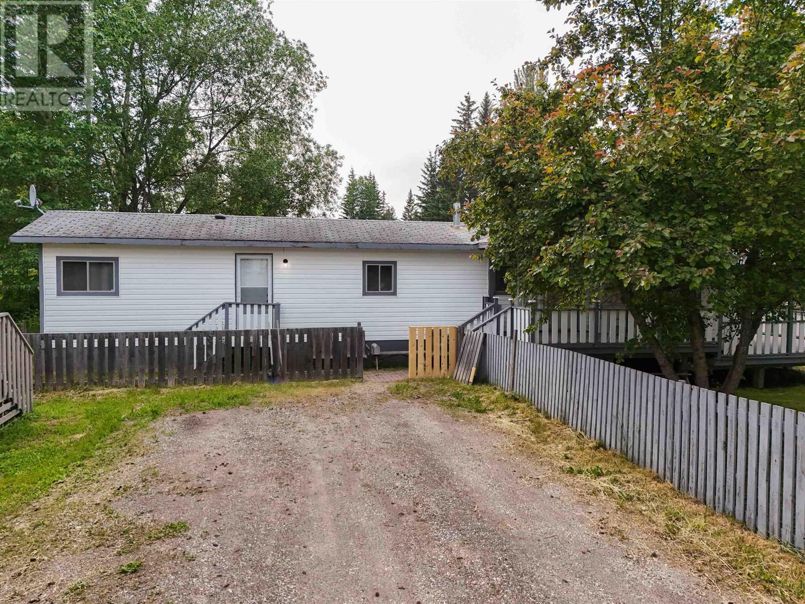 909 MOUNTAIN ASH ROAD, Quesnel