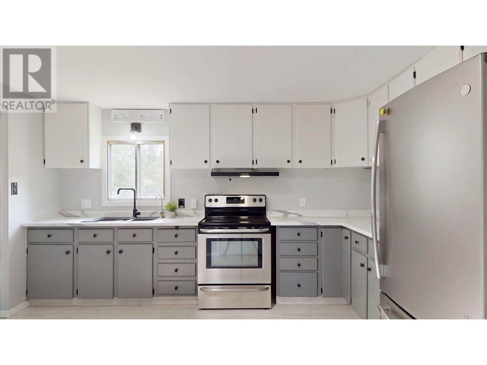 909 MOUNTAIN ASH ROAD, Quesnel