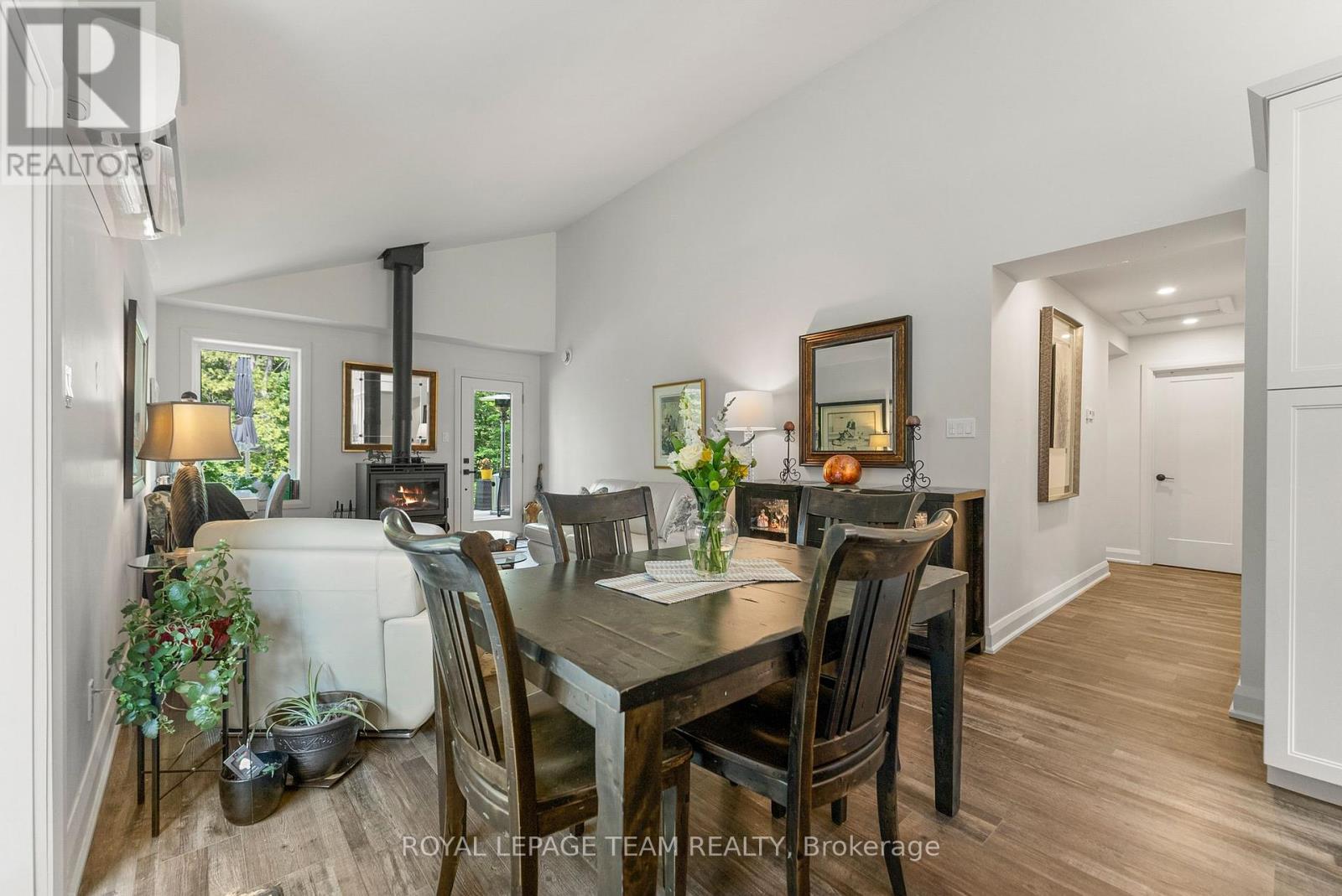 Photo 18 of 554 Poplar Way, Greater Madawaska ON