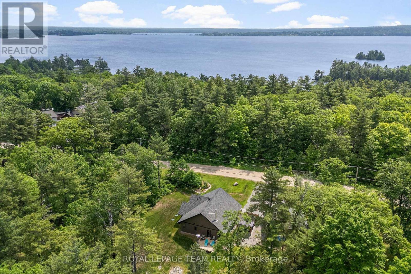 Photo 11 of 554 Poplar Way, Greater Madawaska ON