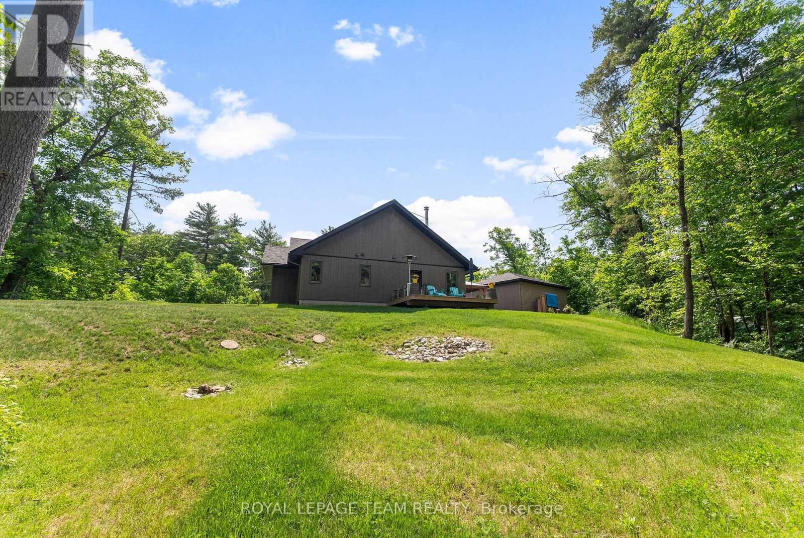 Photo 40 of 554 Poplar Way, Greater Madawaska ON