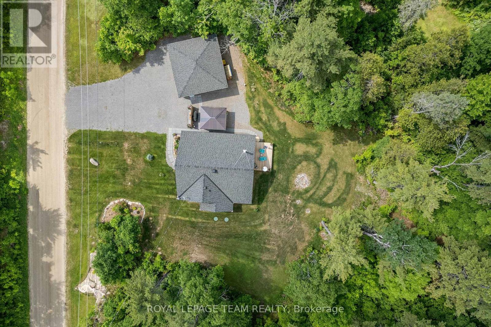 Photo 33 of 554 Poplar Way, Greater Madawaska ON