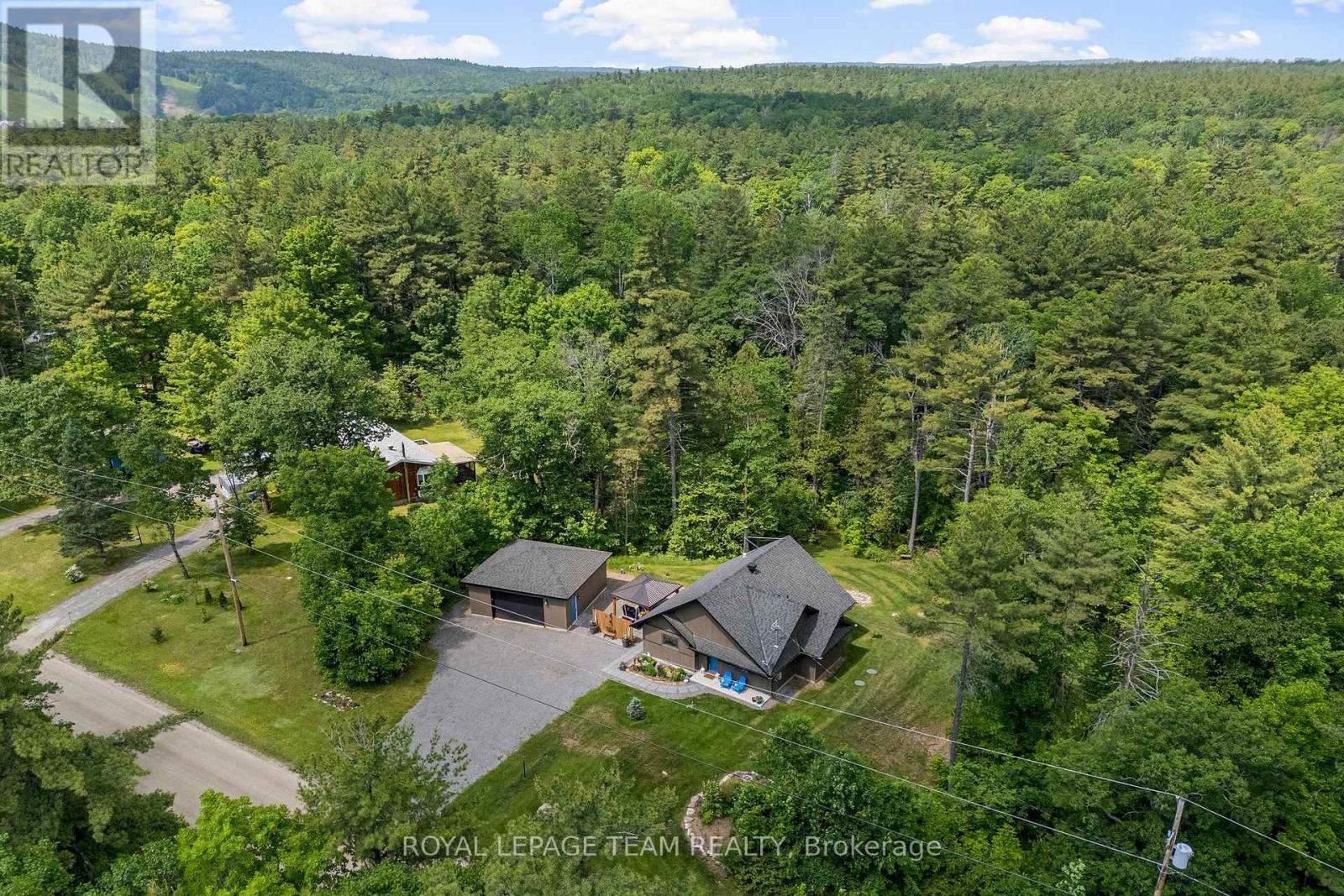 Photo 29 of 554 Poplar Way, Greater Madawaska ON