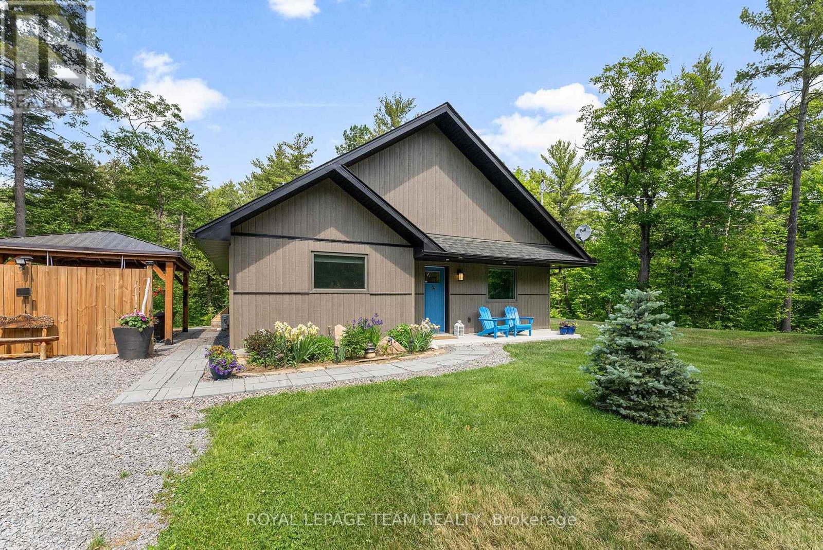 Photo 5 of 554 Poplar Way, Greater Madawaska ON