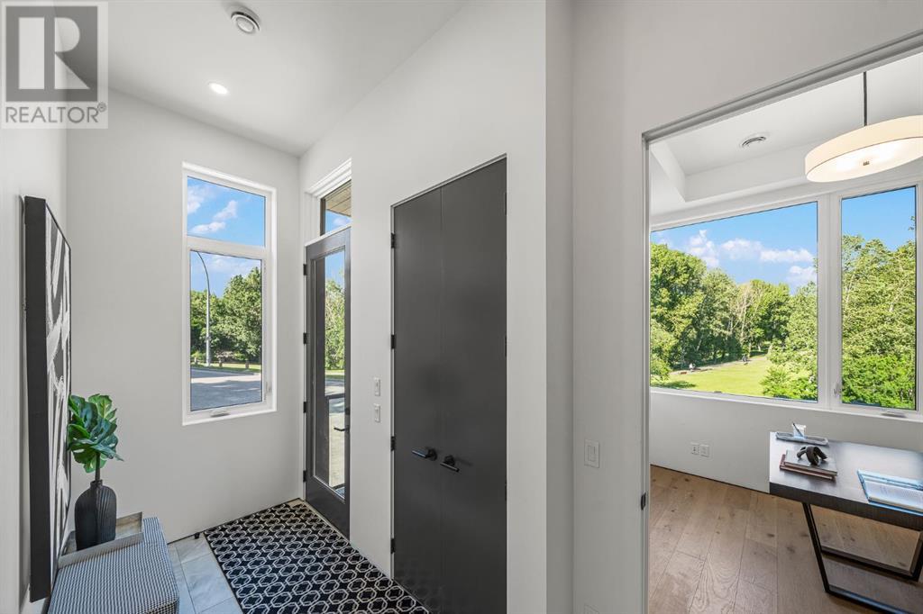 Single Family House for Sale in   Street NW Capitol Hill Calgary 