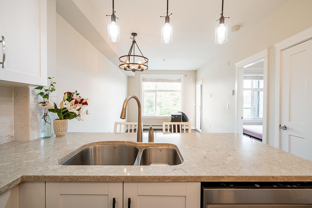 425 11077 RAVINE ROAD, Surrey