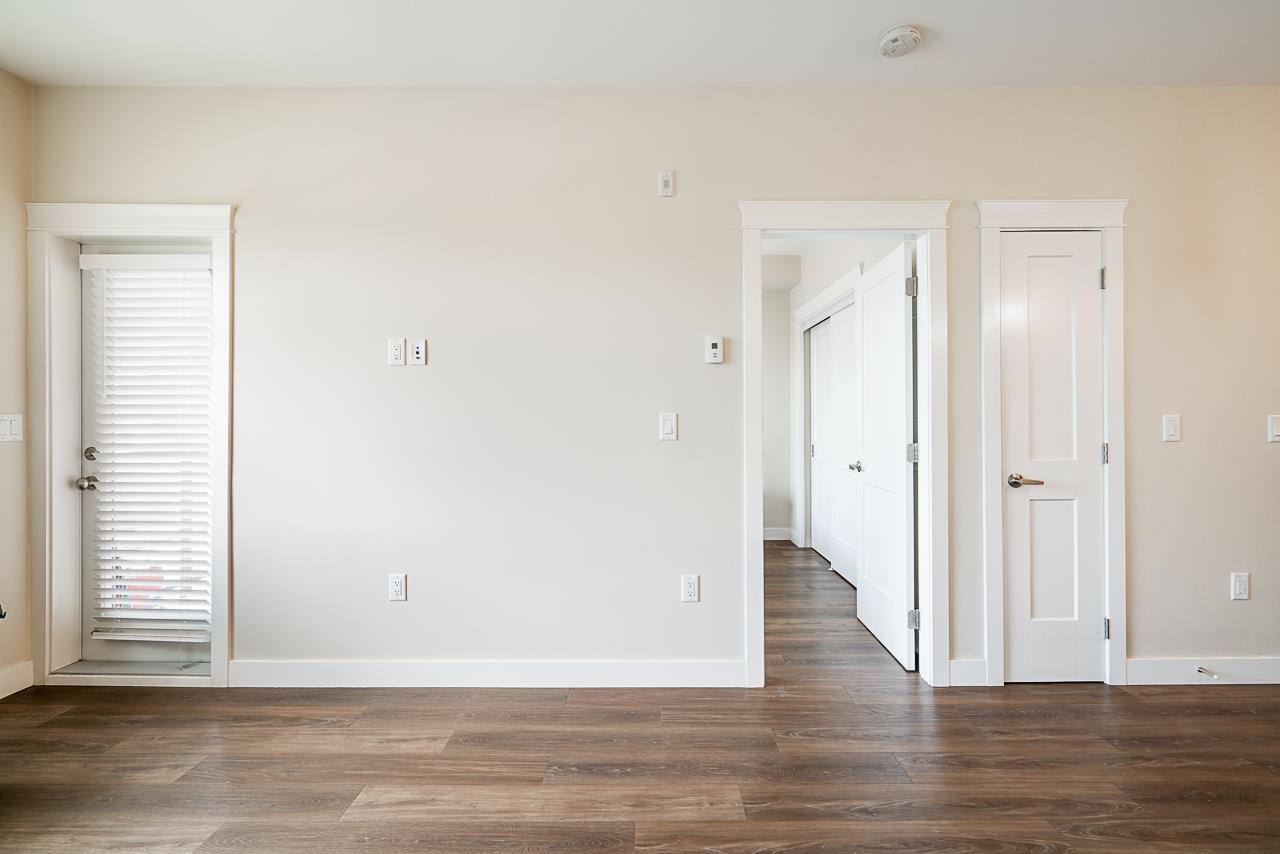 425 11077 RAVINE ROAD, Surrey