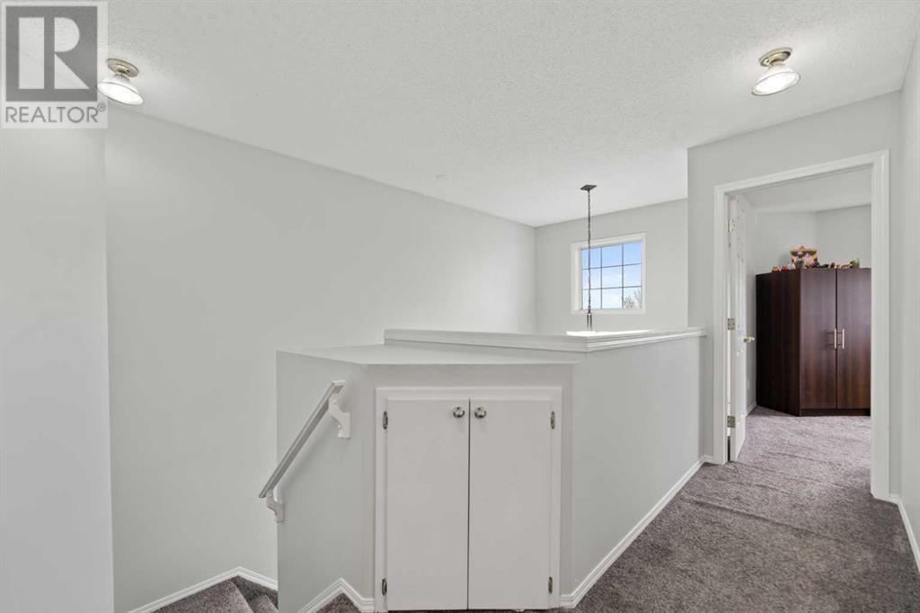 Single Family House for Sale in  Tarington Park NE Taradale Calgary 