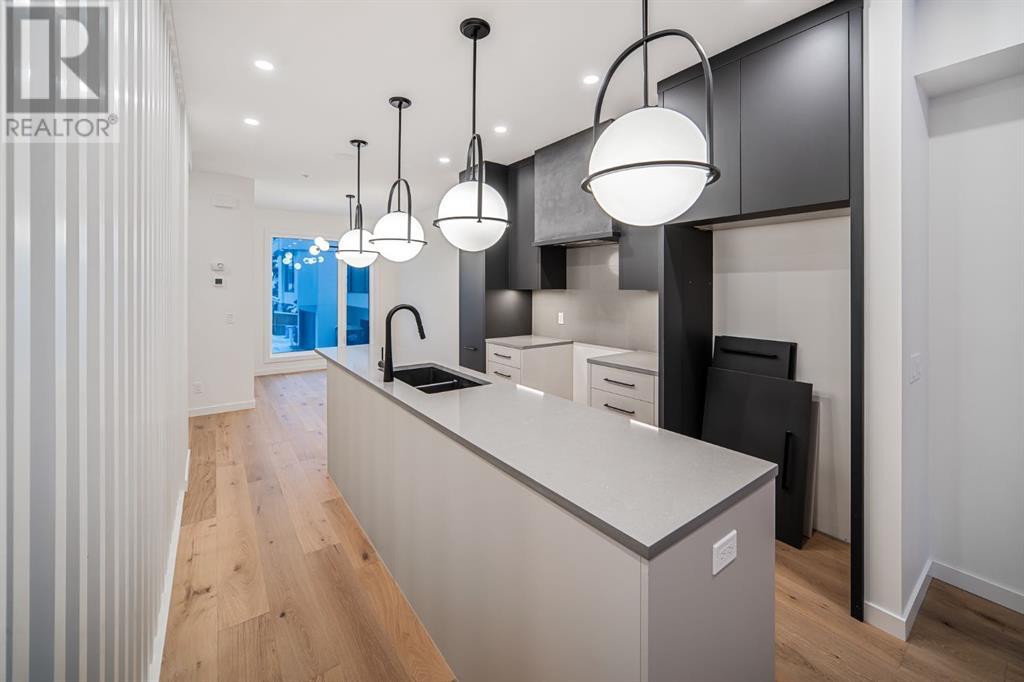 Single Family House for Sale in   Avenue NW Capitol Hill Calgary 