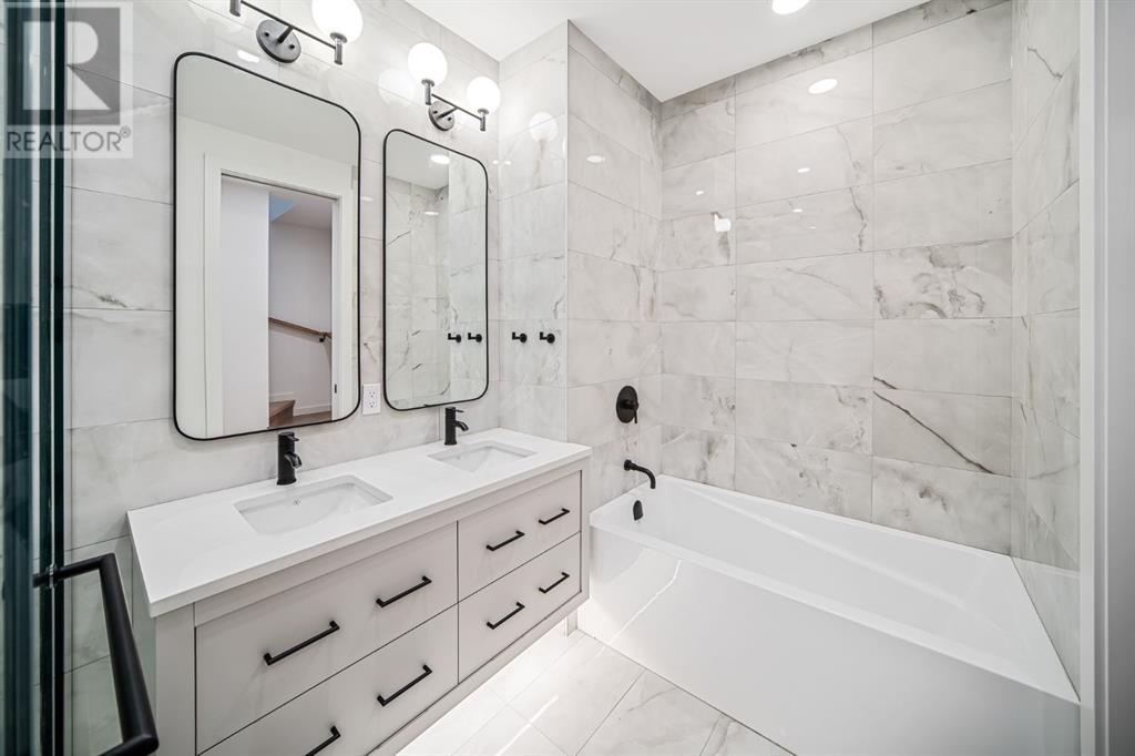 Single Family House for Sale in   Avenue NW Capitol Hill Calgary 