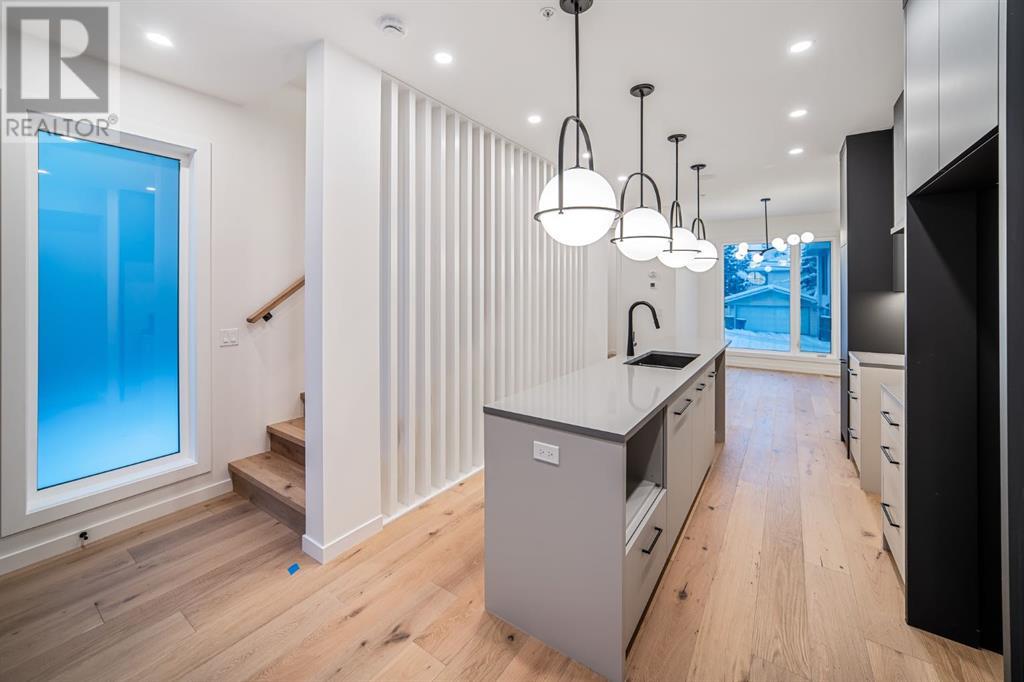 Single Family House for Sale in   Avenue NW Capitol Hill Calgary 