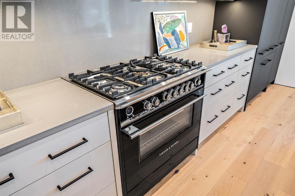 Single Family House for Sale in   Street NW Capitol Hill Calgary 