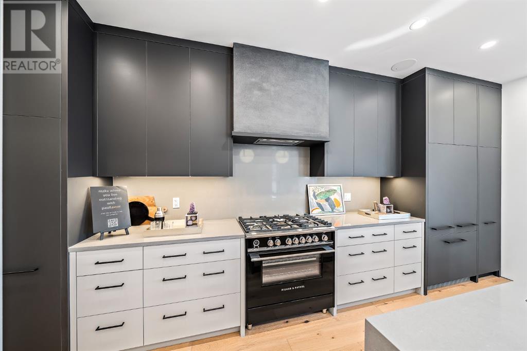Single Family House for Sale in   Street NW Capitol Hill Calgary 