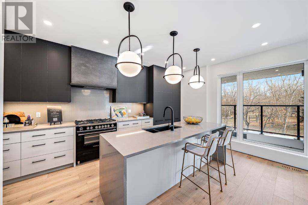 Single Family House for Sale in   Street NW Capitol Hill Calgary 