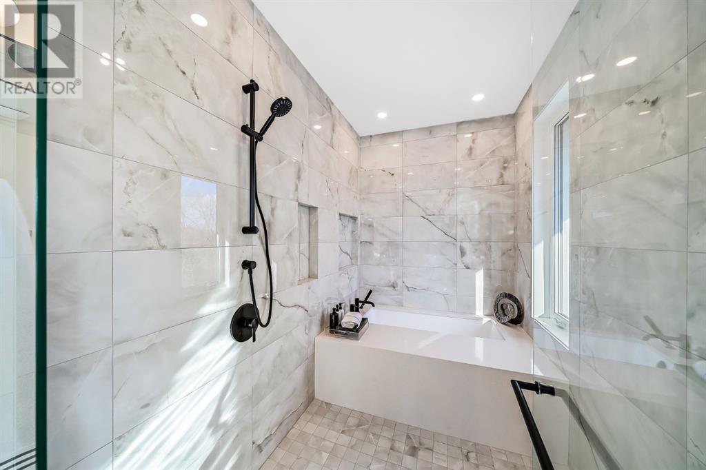 Single Family House for Sale in   Street NW Capitol Hill Calgary 