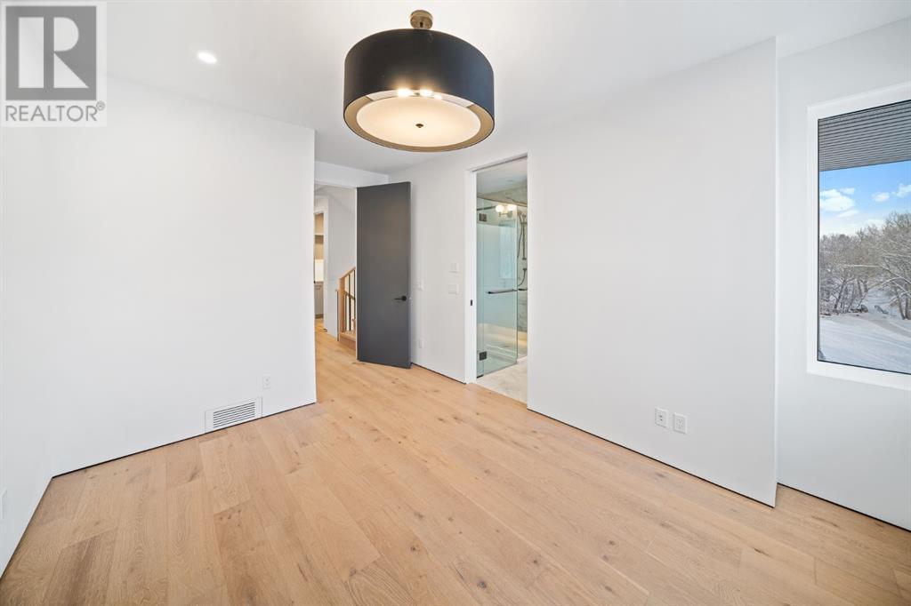 Single Family House for Sale in   Street NW Capitol Hill Calgary 
