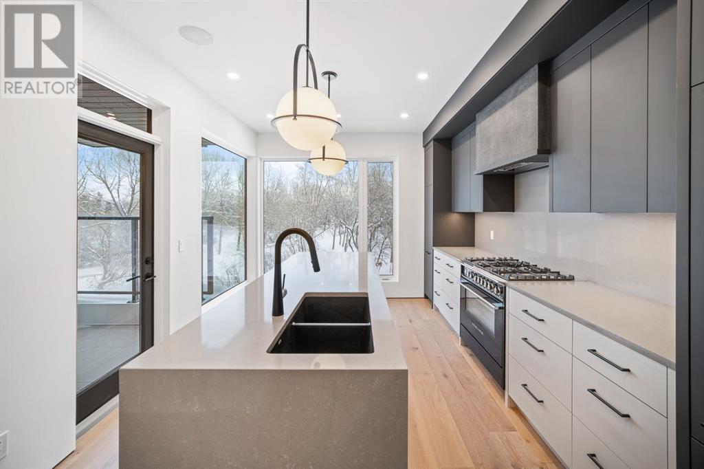 Single Family House for Sale in   Street NW Capitol Hill Calgary 