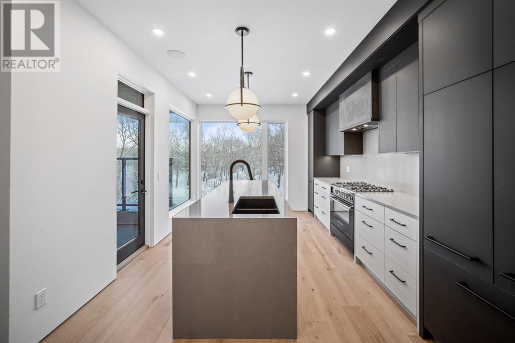 Single Family House for Sale in   Street NW Capitol Hill Calgary 