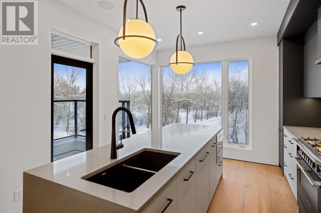 Single Family House for Sale in   Street NW Capitol Hill Calgary 