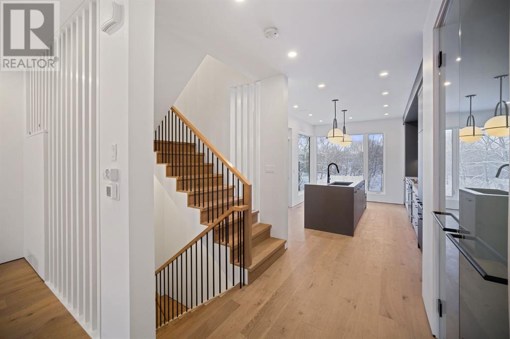 Single Family House for Sale in   Street NW Capitol Hill Calgary 