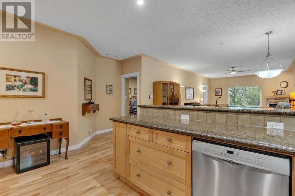 Single Family House for Sale in   Discovery Ridge Close SW Discovery Ridge Calgary 