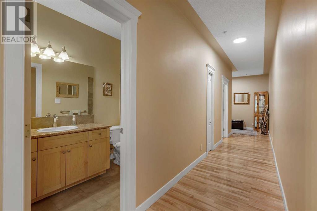 Single Family House for Sale in   Discovery Ridge Close SW Discovery Ridge Calgary 