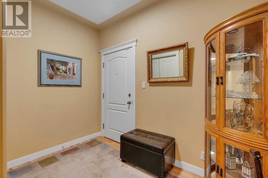 Single Family House for Sale in   Discovery Ridge Close SW Discovery Ridge Calgary 