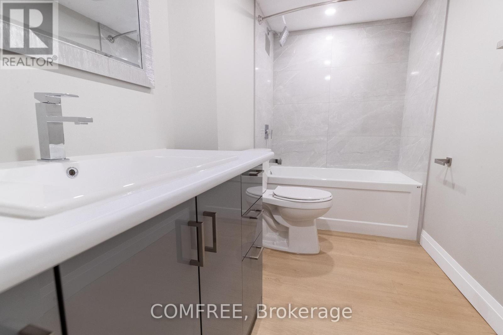 Photo 7 of 155 Hagar Street, Welland ON