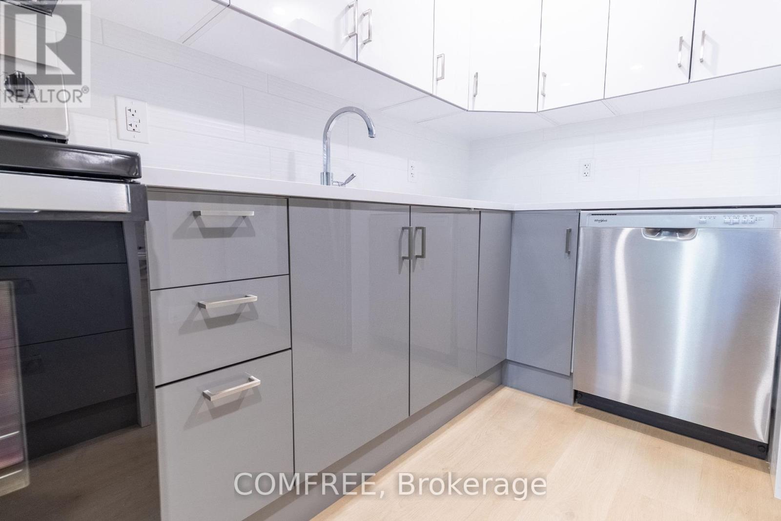 Photo 9 of 155 Hagar Street, Welland ON
