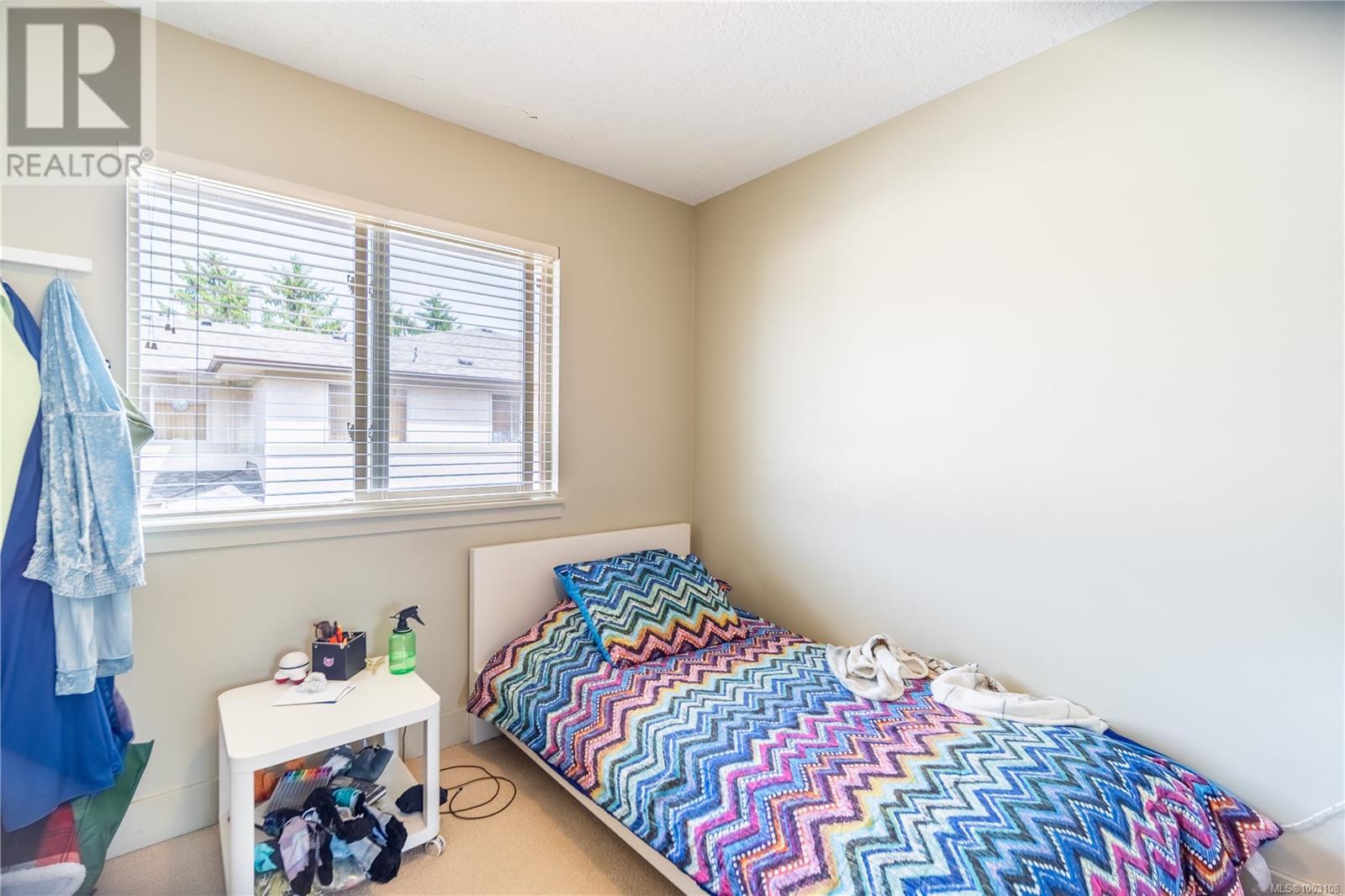 #52 4061 LARCHWOOD DR - Image 10