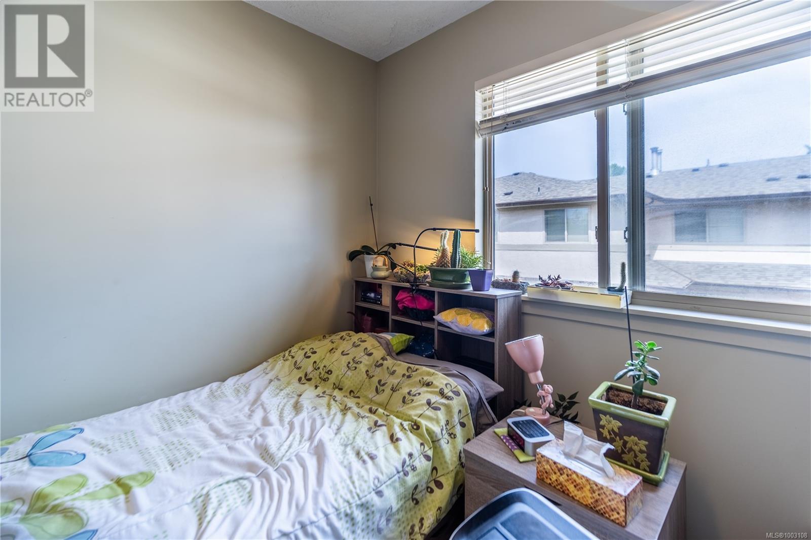 #52 4061 LARCHWOOD DR - Image 14