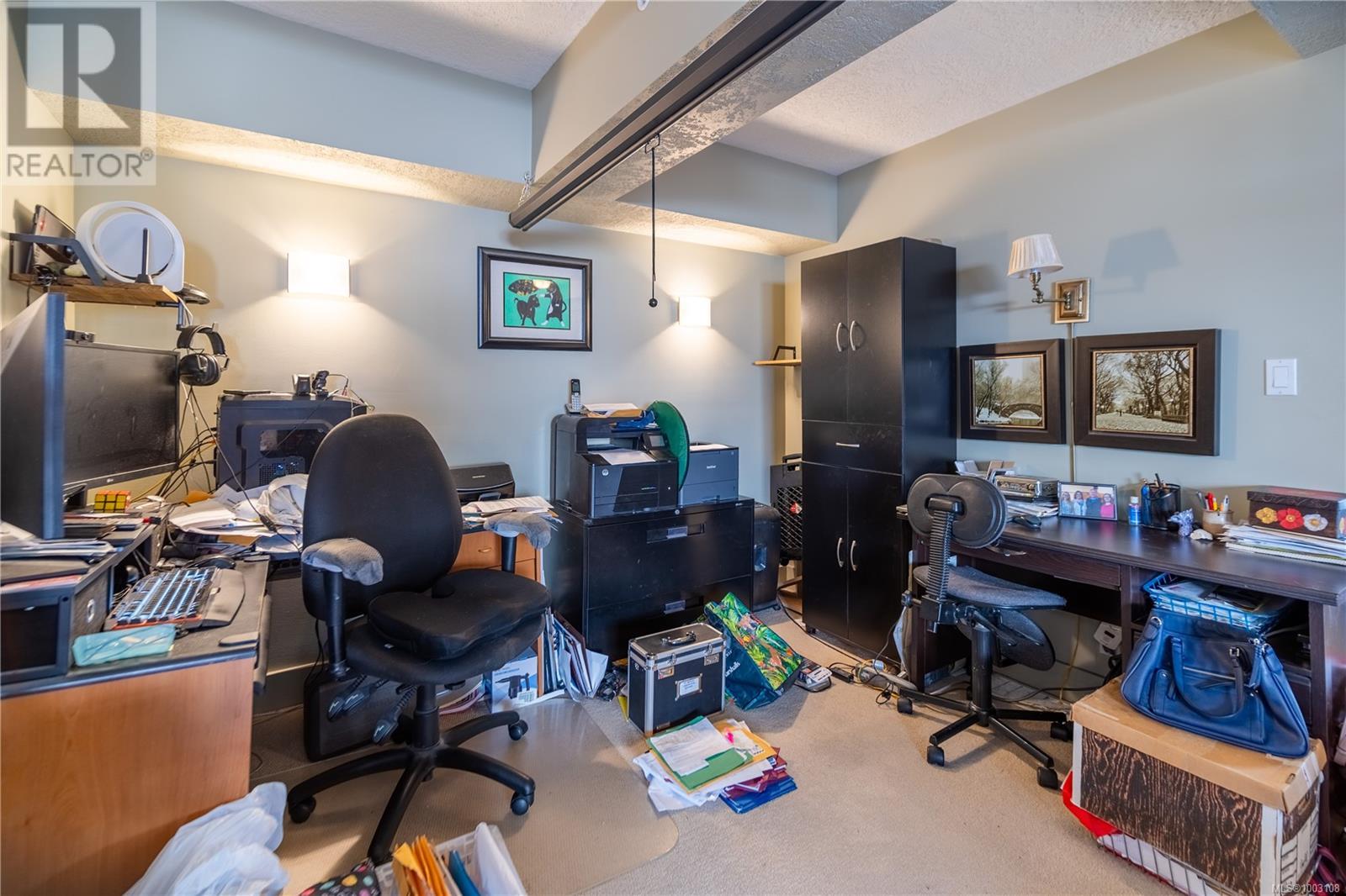 #52 4061 LARCHWOOD DR - Image 17