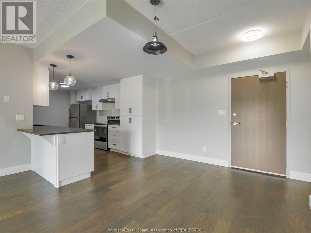 Photo 7 of 4578 Huron Church Line Road Unit 101, Lasalle ON