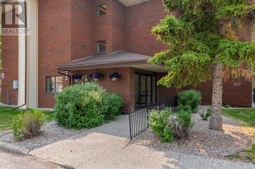 Single Family House for Sale in   Patterson Hill SW Patterson Calgary 