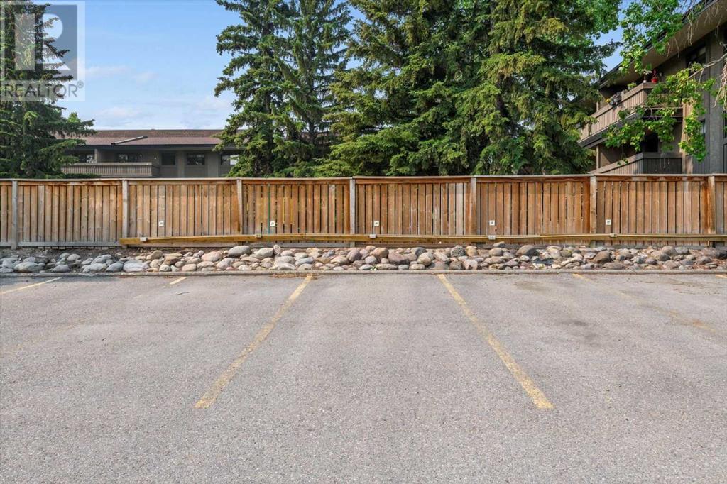 Single Family House for Sale in   Patterson Hill SW Patterson Calgary 