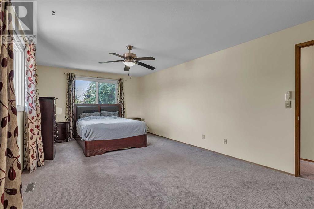 Single Family House for Sale in  Sarcee Road SW Rutland Park Calgary 