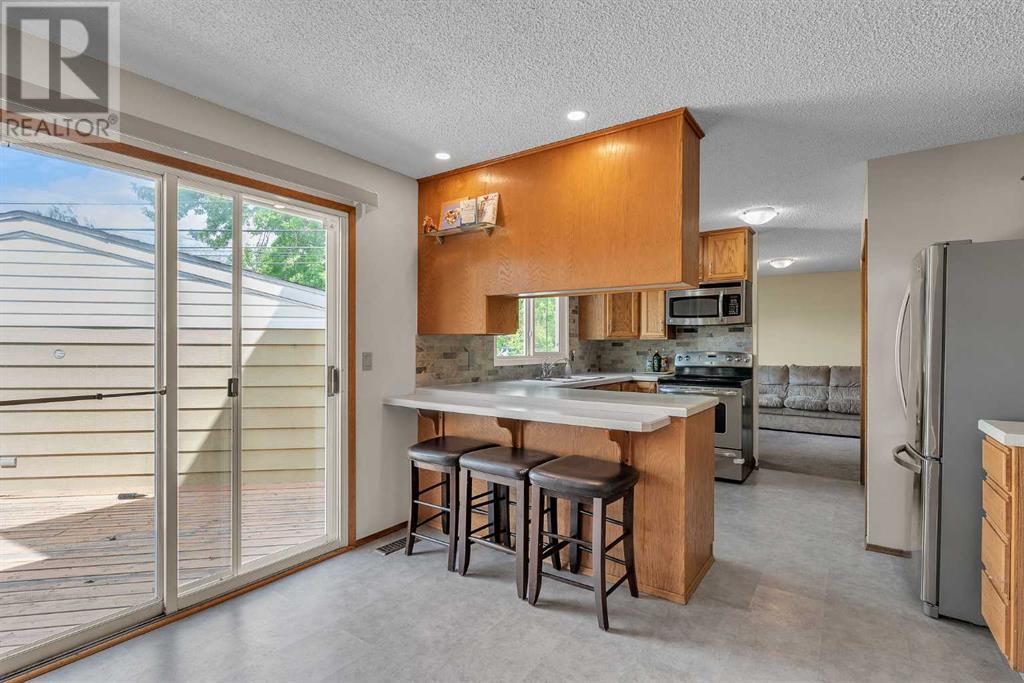 Single Family House for Sale in  Sarcee Road SW Rutland Park Calgary 