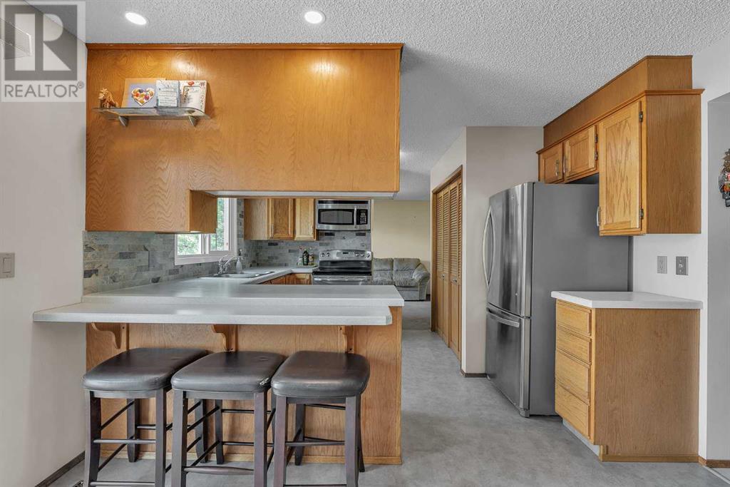 Single Family House for Sale in  Sarcee Road SW Rutland Park Calgary 
