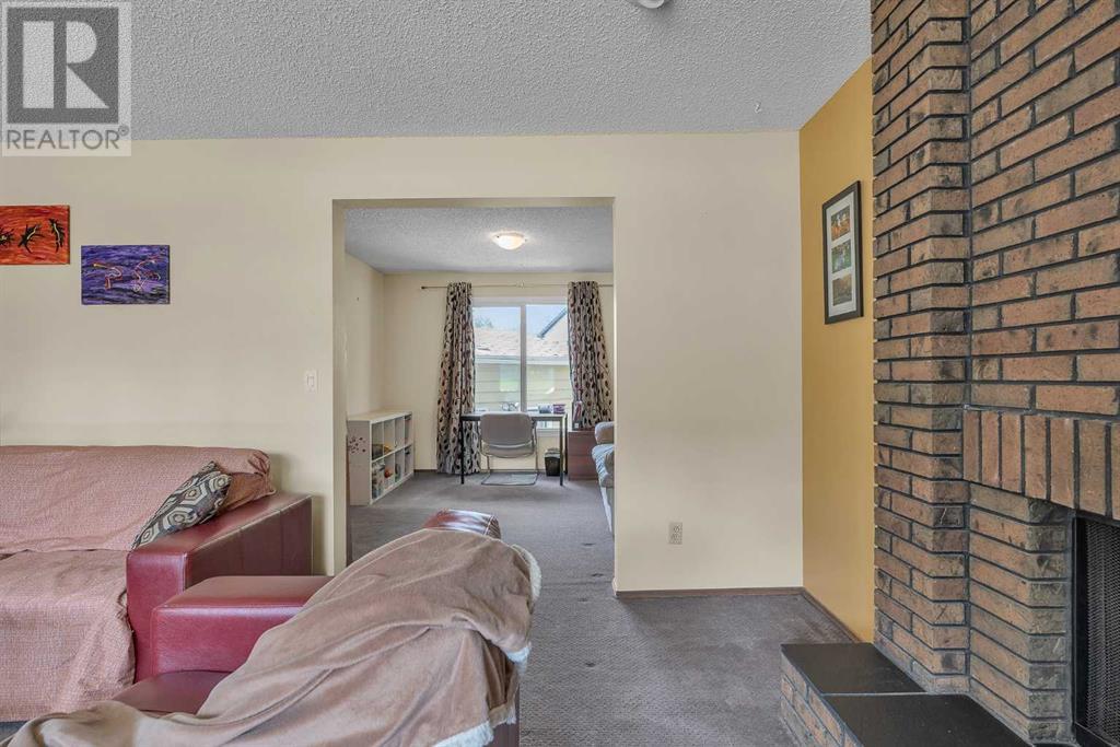 Single Family House for Sale in  Sarcee Road SW Rutland Park Calgary 