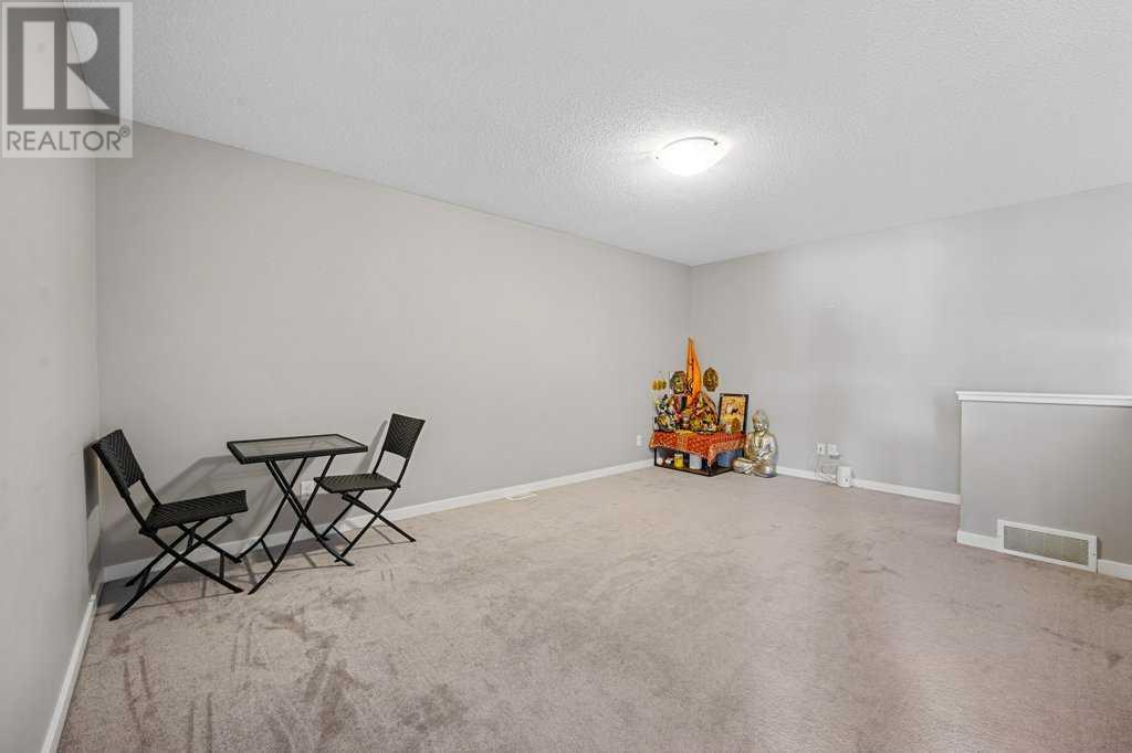 Single Family House 4 Level for Sale in  Howse Manor NE Livingston Calgary 