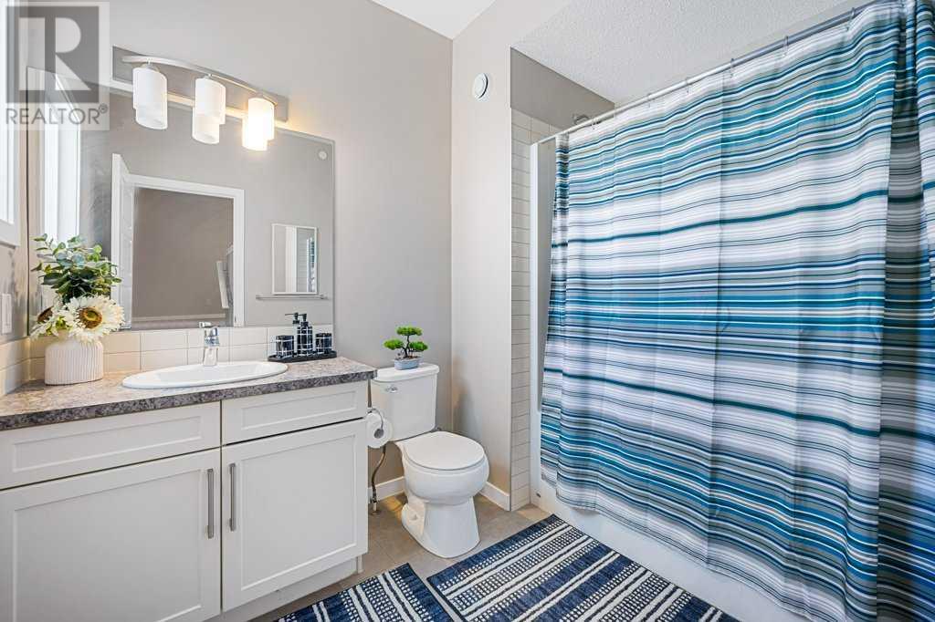 Single Family House 4 Level for Sale in  Howse Manor NE Livingston Calgary 