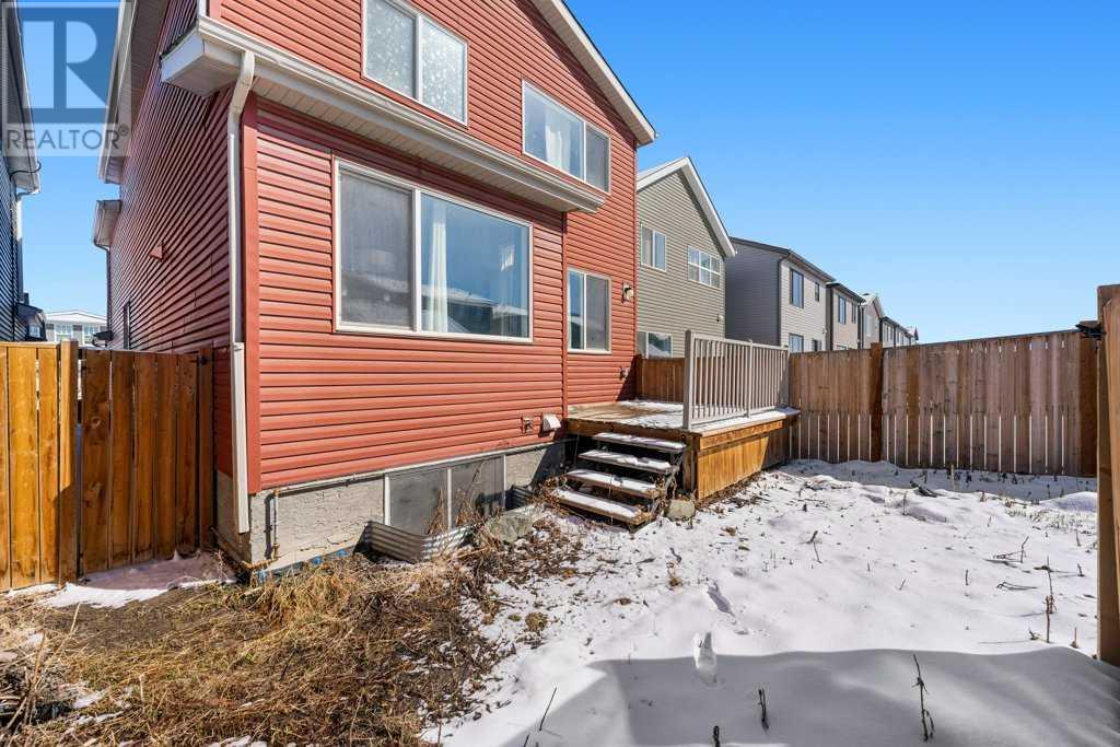 Single Family House 4 Level for Sale in  Howse Manor NE Livingston Calgary 