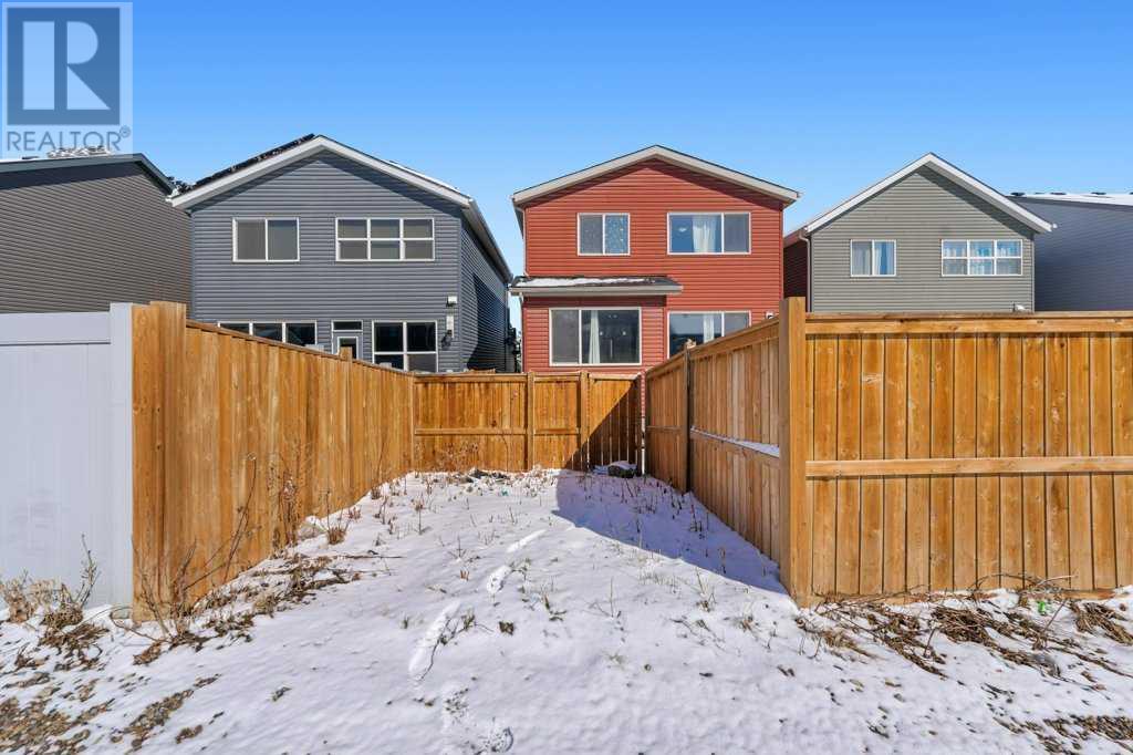 Single Family House 4 Level for Sale in  Howse Manor NE Livingston Calgary 