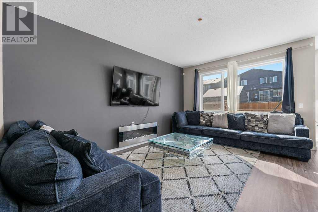 Single Family House 4 Level for Sale in  Howse Manor NE Livingston Calgary 