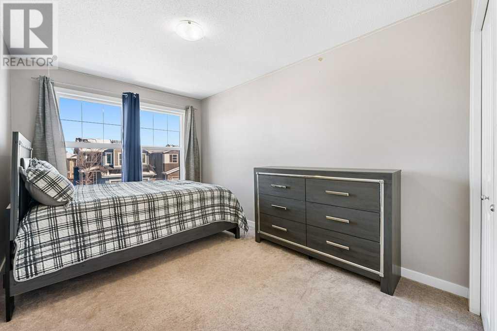 Single Family House 4 Level for Sale in  Howse Manor NE Livingston Calgary 