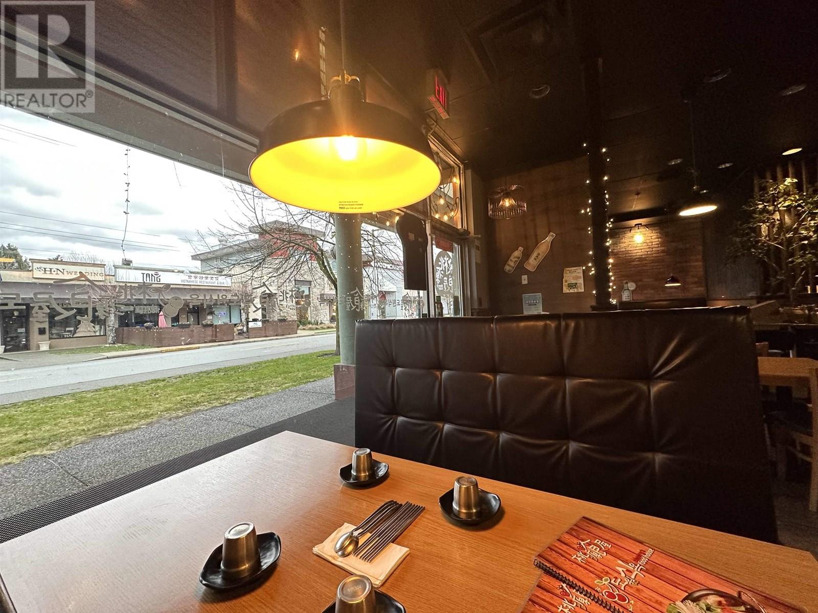 1015 8580 ALEXANDRA ROAD, Richmond