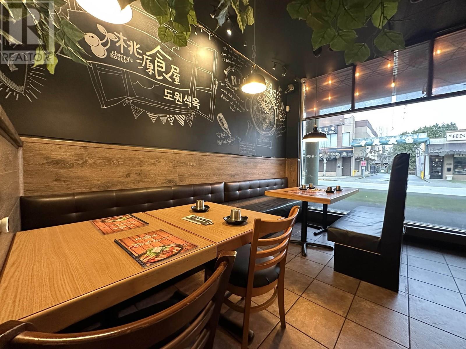 1015 8580 ALEXANDRA ROAD, Richmond