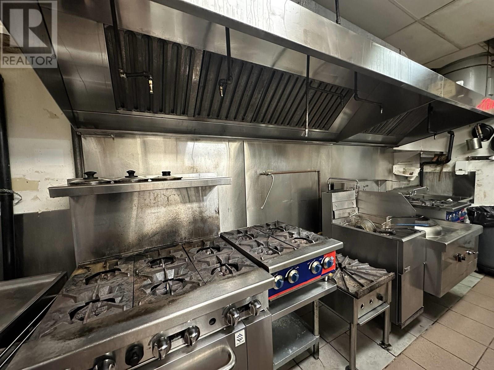 1015 8580 ALEXANDRA ROAD, Richmond